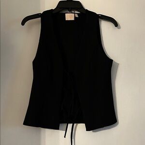 Elegant Black Sleeveless Top